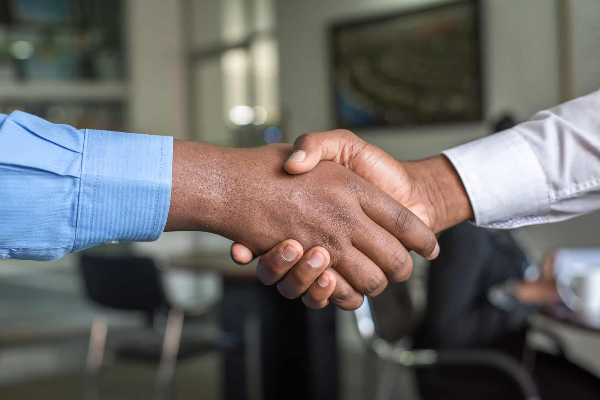 How to Attract a Client and Make Him Loyal in Just One Meeting