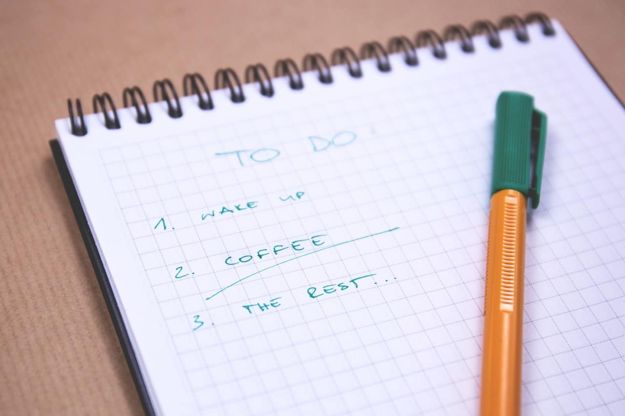 Straight to the Point: 3 Easy-To-Implement Techniques to Achieve Your Goals